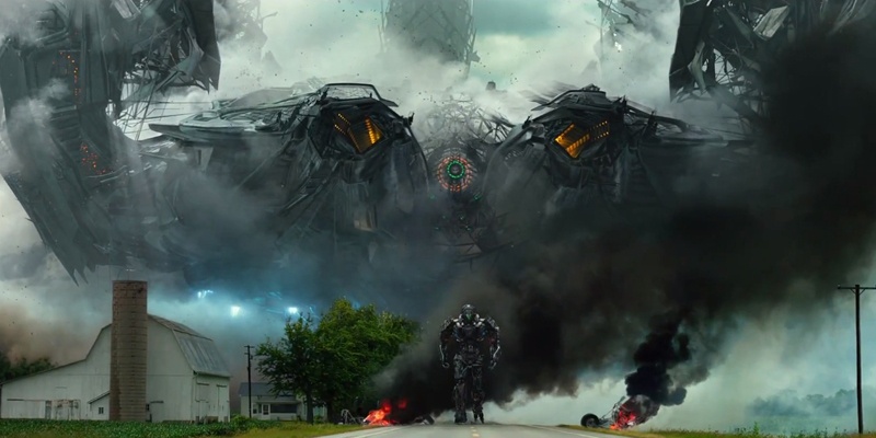 <em>《变形金刚4：绝迹重生》</em>(Transformers Age of Extinction）剧照，禁闭和霸天虎巨型战舰