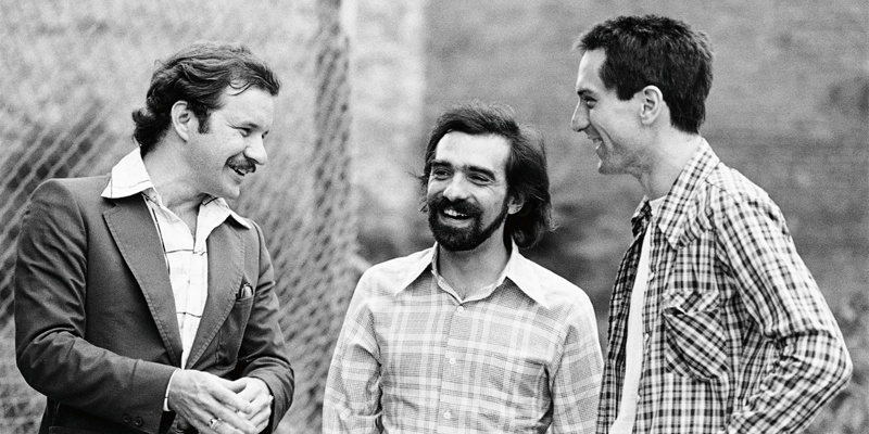 <em>《出租车司机》</em>（Taxi Driver）编剧保罗·施拉德（Paul Schrader）（左）、导演马丁·斯科塞斯（Martin Scorsese）（中）和罗伯特·德尼罗（Robert De Niro）