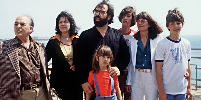 1979年，《现代启示录》导演弗朗西斯·福特·科波拉携家人参加第32届戛纳电影节