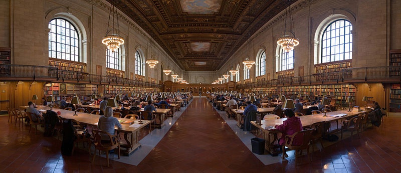纽约公共图书馆阅览室内景